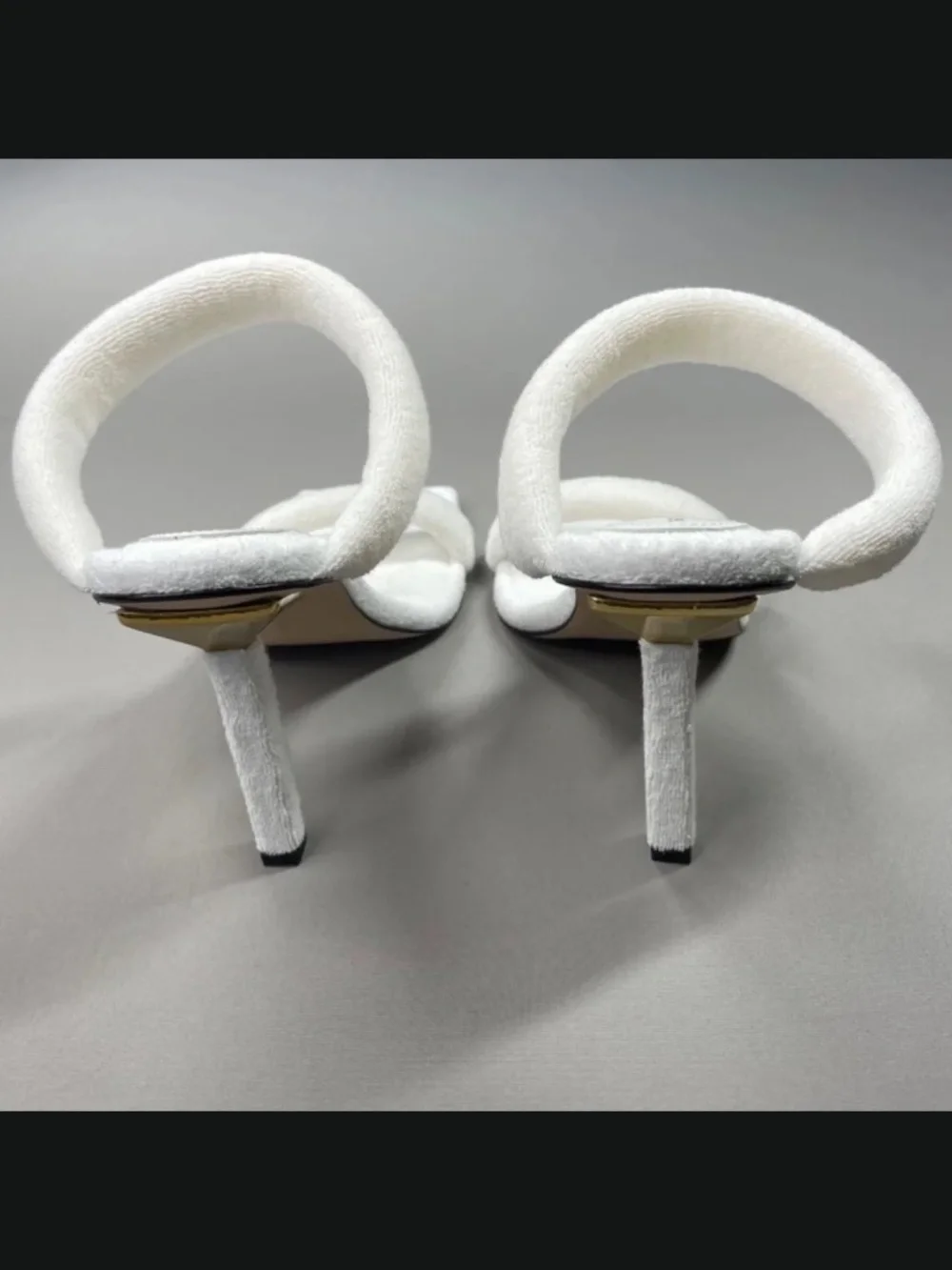 Good American Shoes Womens 10.5 white terry slip on strappy heels summer - Picture 5 of 11
